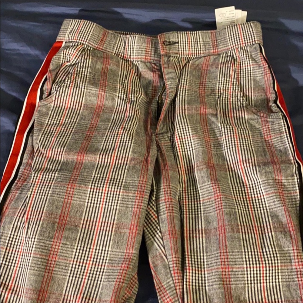 Cropped pants